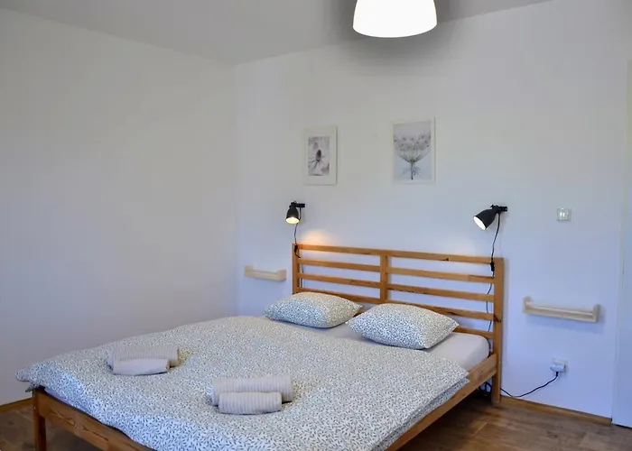 Jcamp * Nove Mesto pod Smrkem